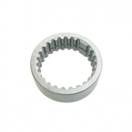 Tuleja obejma napędu pompy wtryskowej Ursus C-385 80009015