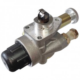 Pompka zasilająca paliwa Fortschritt IFA 700131